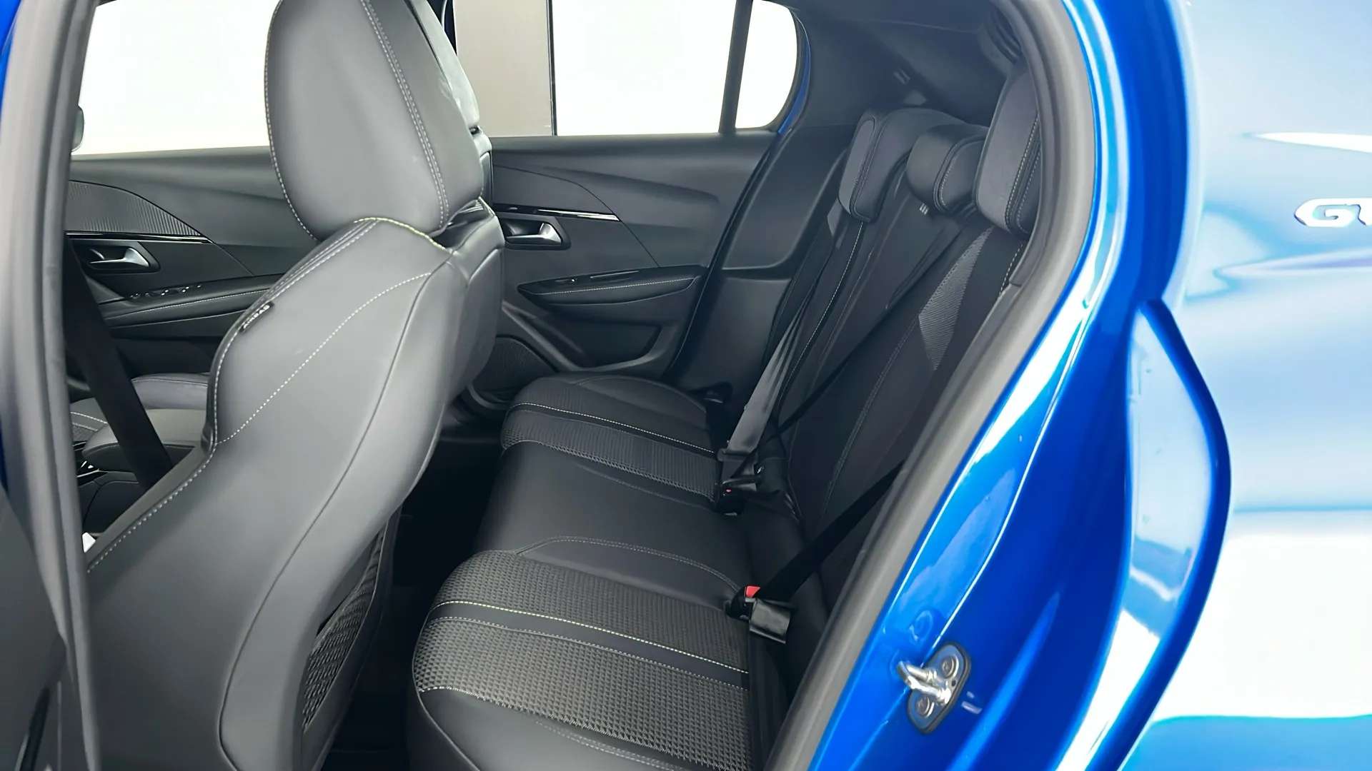 2022 PEUGEOT 208 2022 PEUGEOT 208