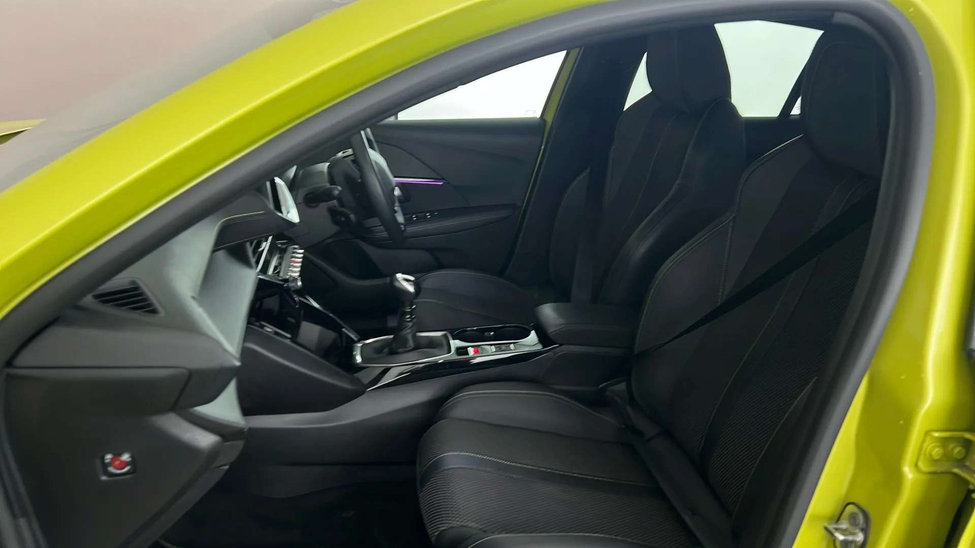 2024 PEUGEOT 208 2024 PEUGEOT 208