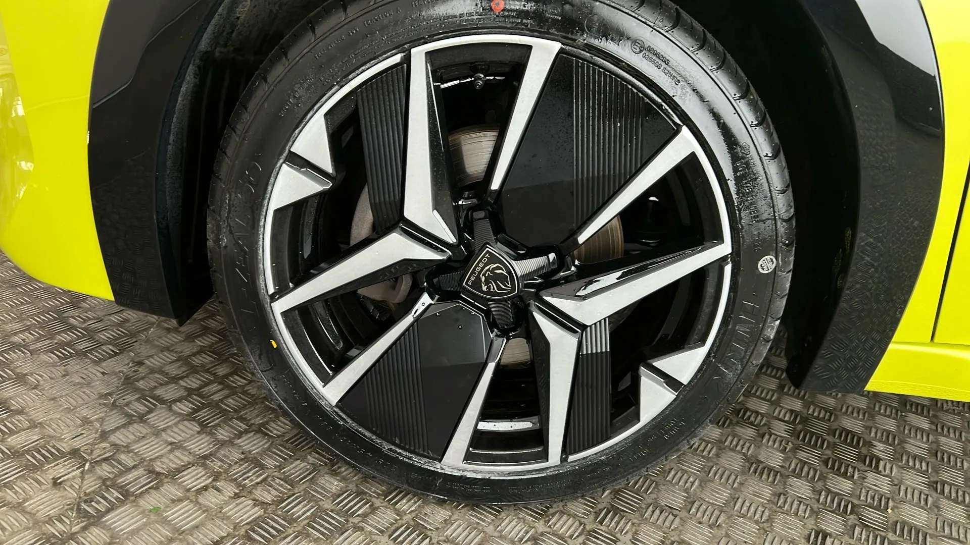2024 PEUGEOT 208 2024 PEUGEOT 208