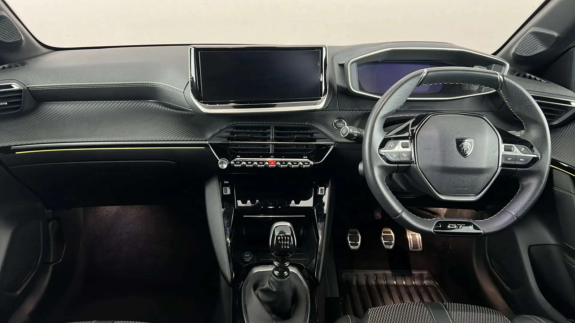 2024 PEUGEOT 208 2024 PEUGEOT 208