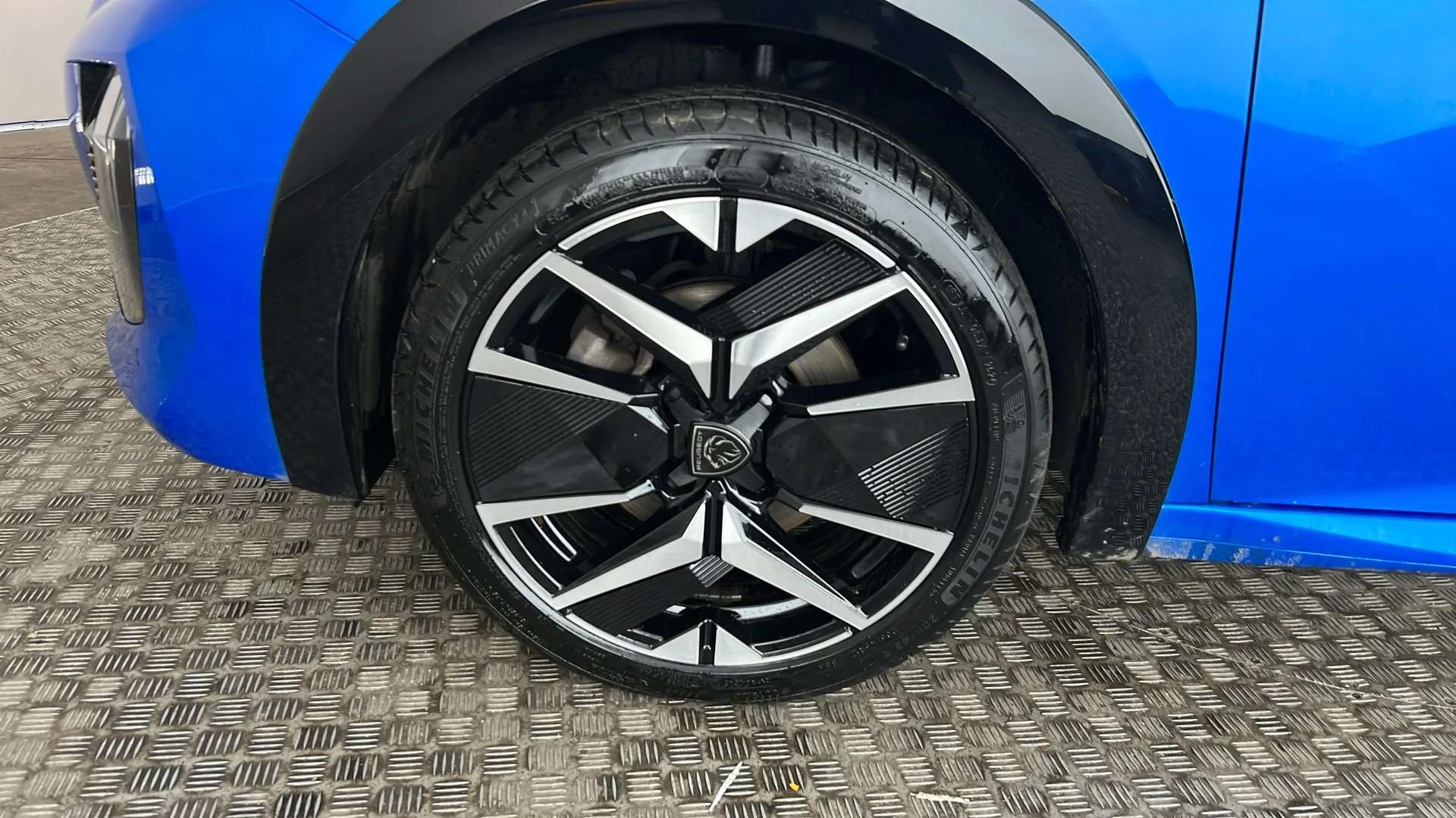2024 PEUGEOT 208 2024 PEUGEOT 208