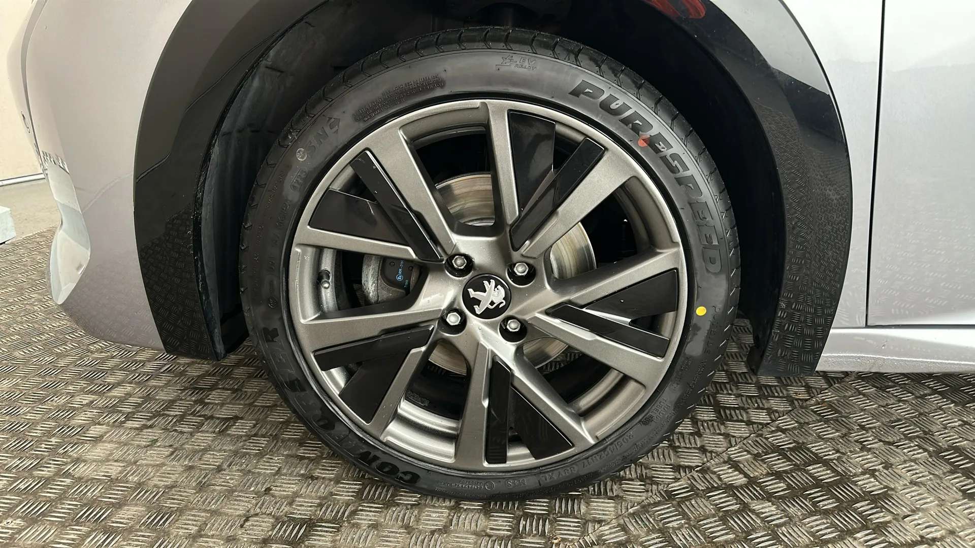 2023 PEUGEOT 208 2023 PEUGEOT 208