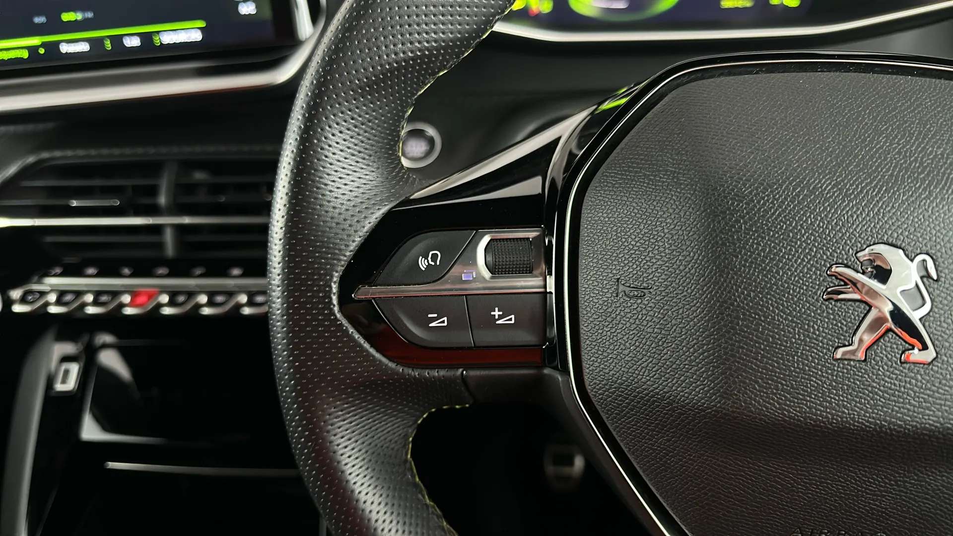 2023 PEUGEOT 208 2023 PEUGEOT 208