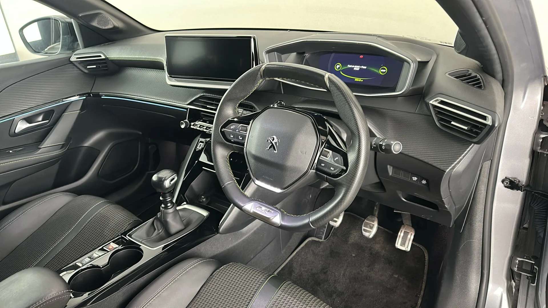 2023 PEUGEOT 208 2023 PEUGEOT 208