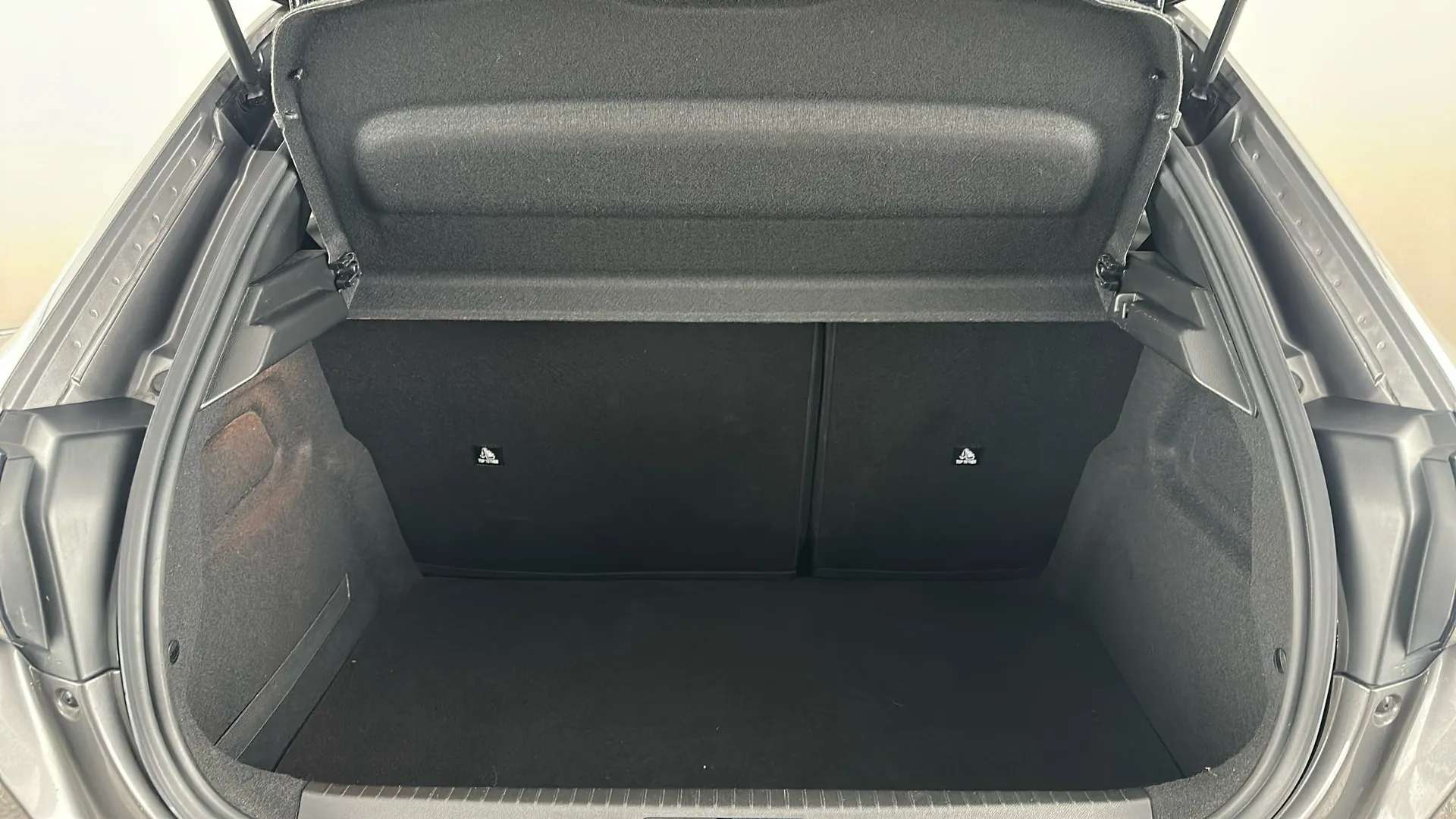 2023 PEUGEOT 208 2023 PEUGEOT 208