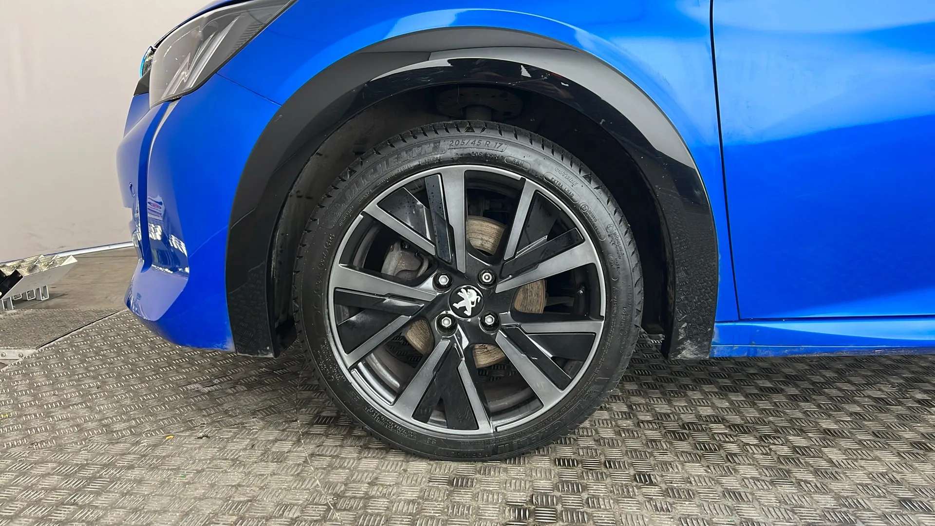 2023 PEUGEOT 208 2023 PEUGEOT 208