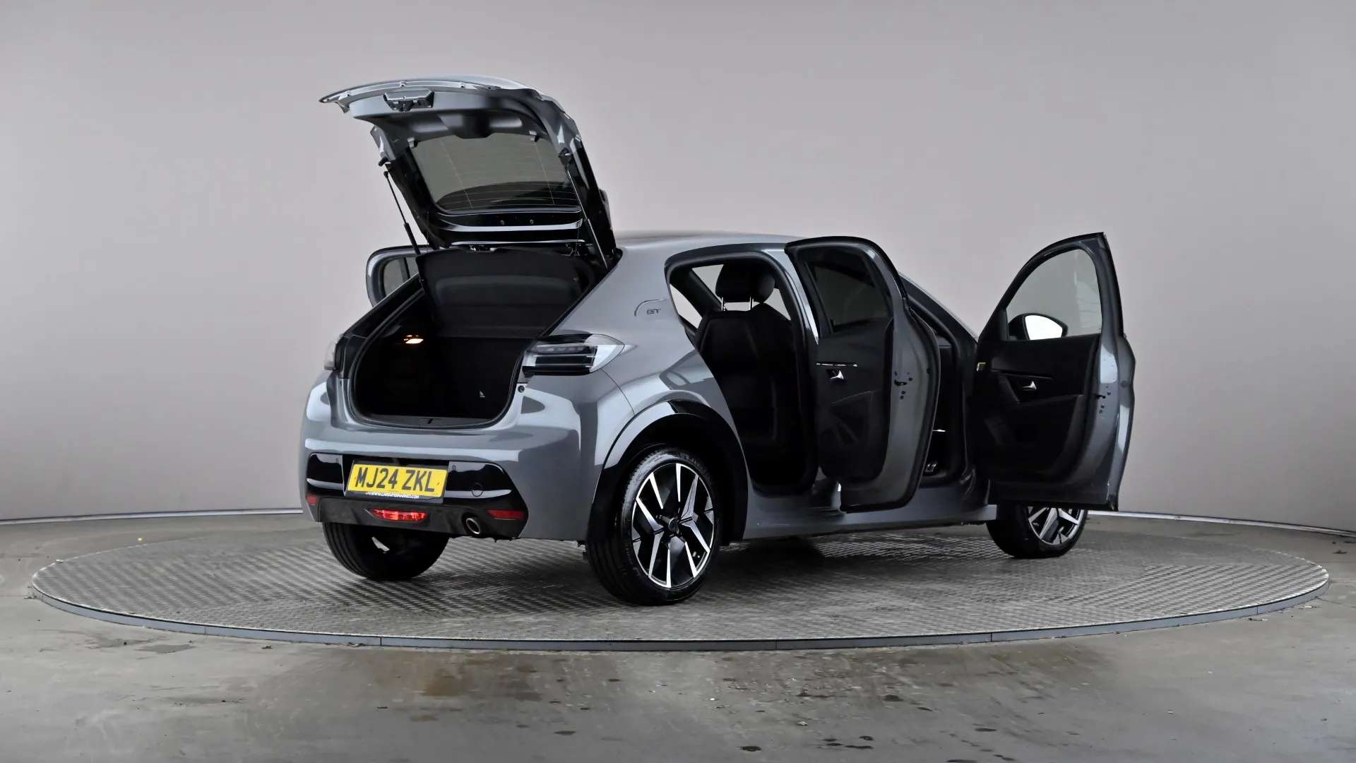 2024 PEUGEOT 208 2024 PEUGEOT 208