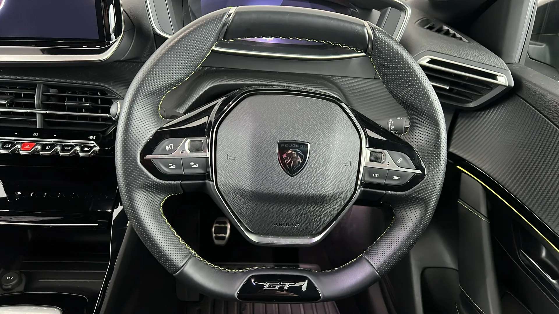 2024 PEUGEOT 208 2024 PEUGEOT 208