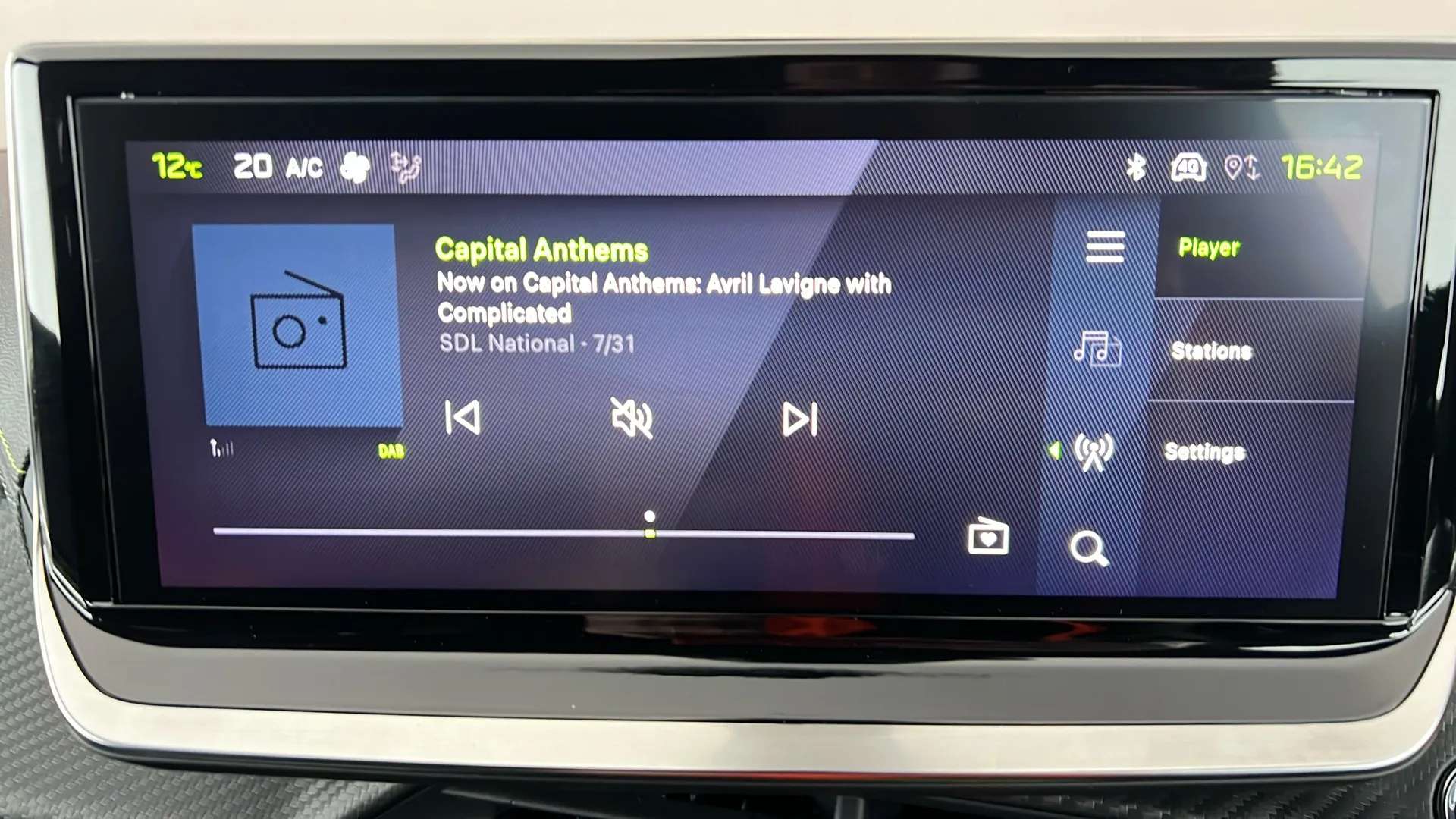 2024 PEUGEOT 208 2024 PEUGEOT 208