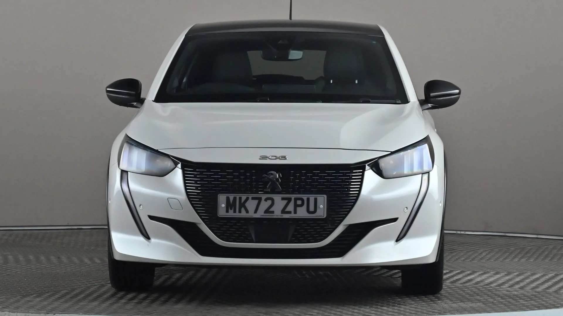 A 2022 PEUGEOT 208 1.2 PureTech 100 GT A 2022 PEUGEOT 208 1.2 PureTech 100 GT