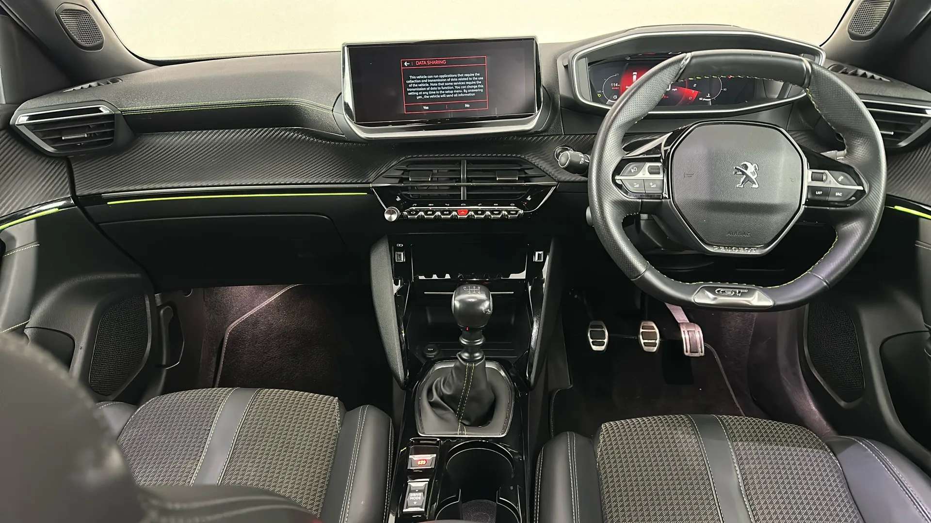 2022 PEUGEOT 2008 2022 PEUGEOT 2008