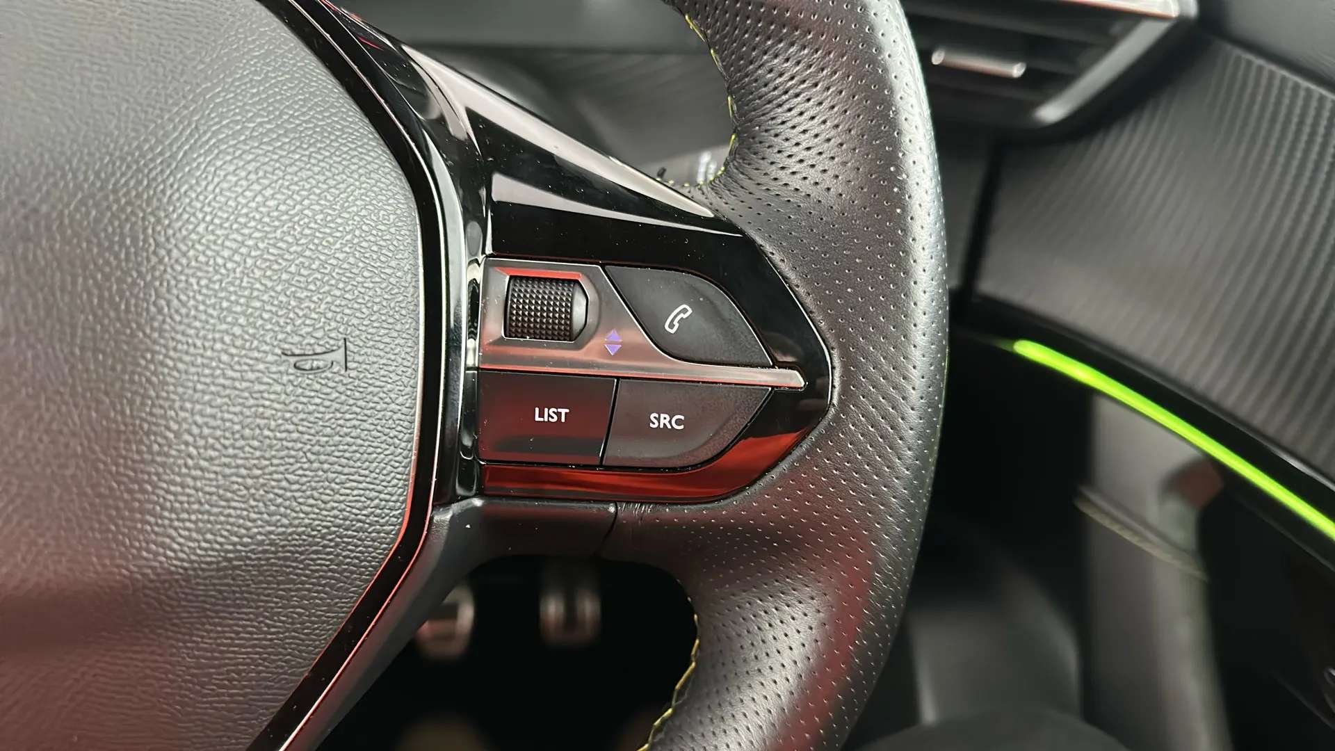 2022 PEUGEOT 2008 2022 PEUGEOT 2008