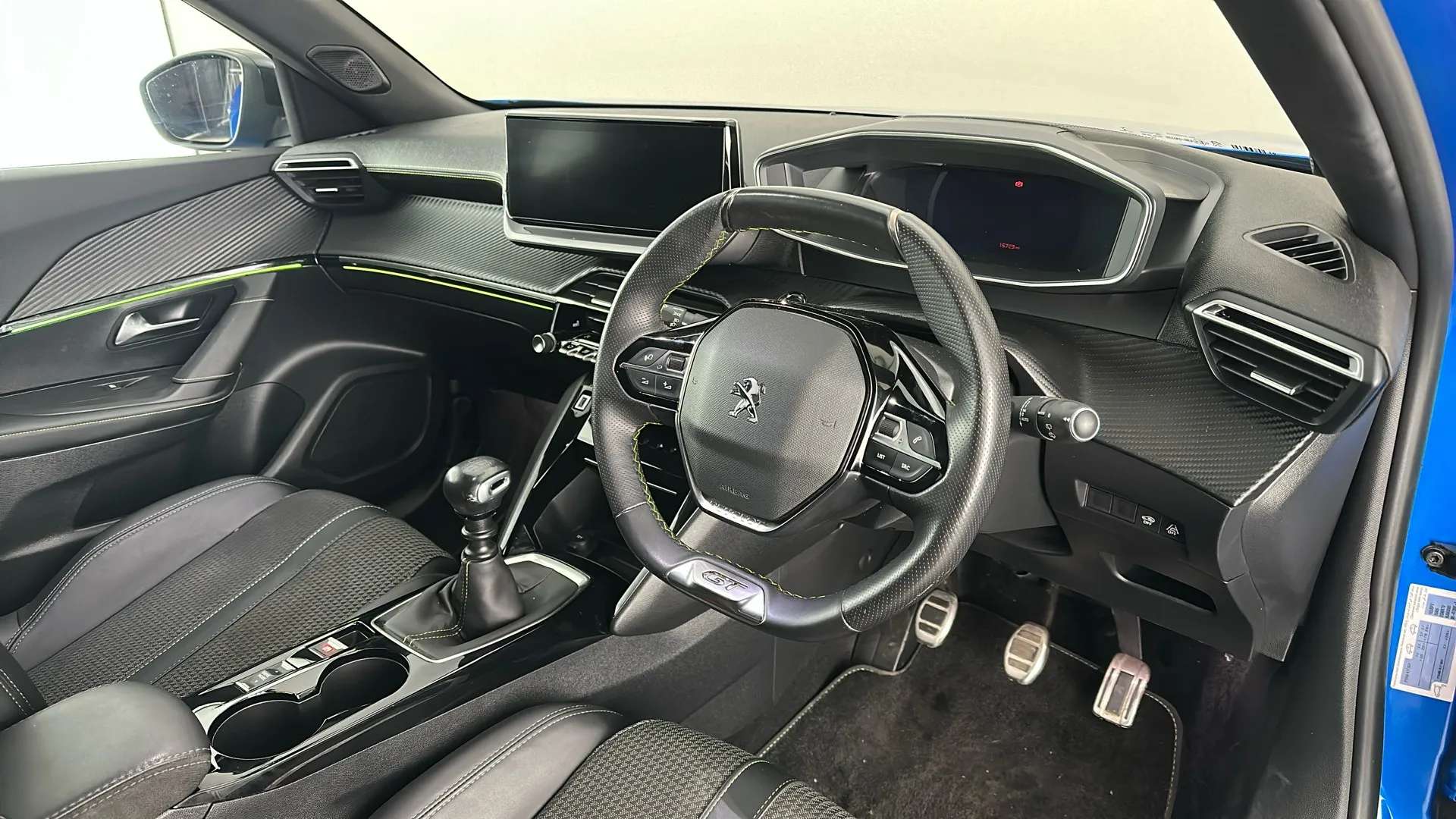 2022 PEUGEOT 2008 2022 PEUGEOT 2008