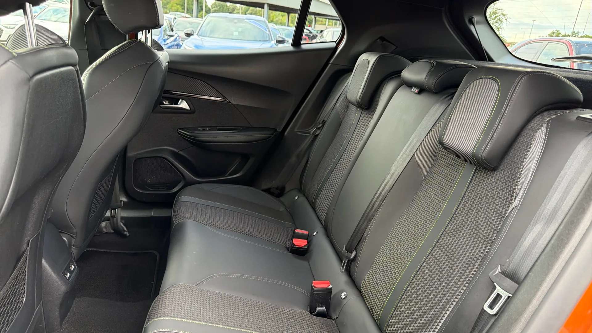 2022 PEUGEOT 2008 2022 PEUGEOT 2008