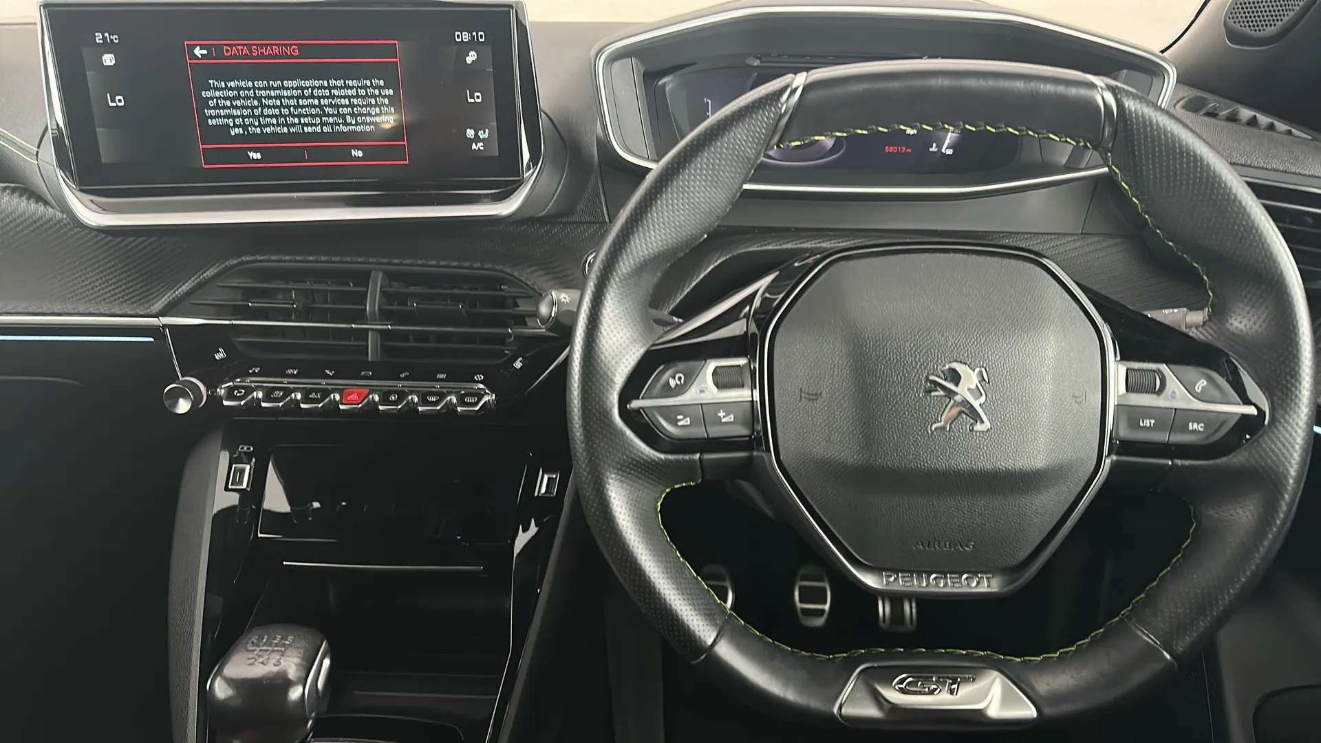 2022 PEUGEOT 2008 2022 PEUGEOT 2008