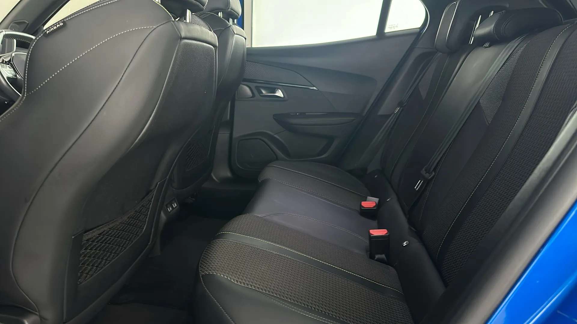 2022 PEUGEOT 2008 2022 PEUGEOT 2008