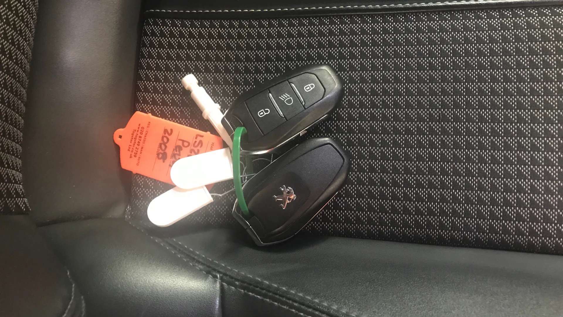 2022 PEUGEOT 2008 2022 PEUGEOT 2008