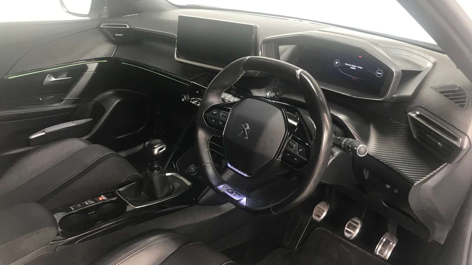 2022 PEUGEOT 2008 2022 PEUGEOT 2008