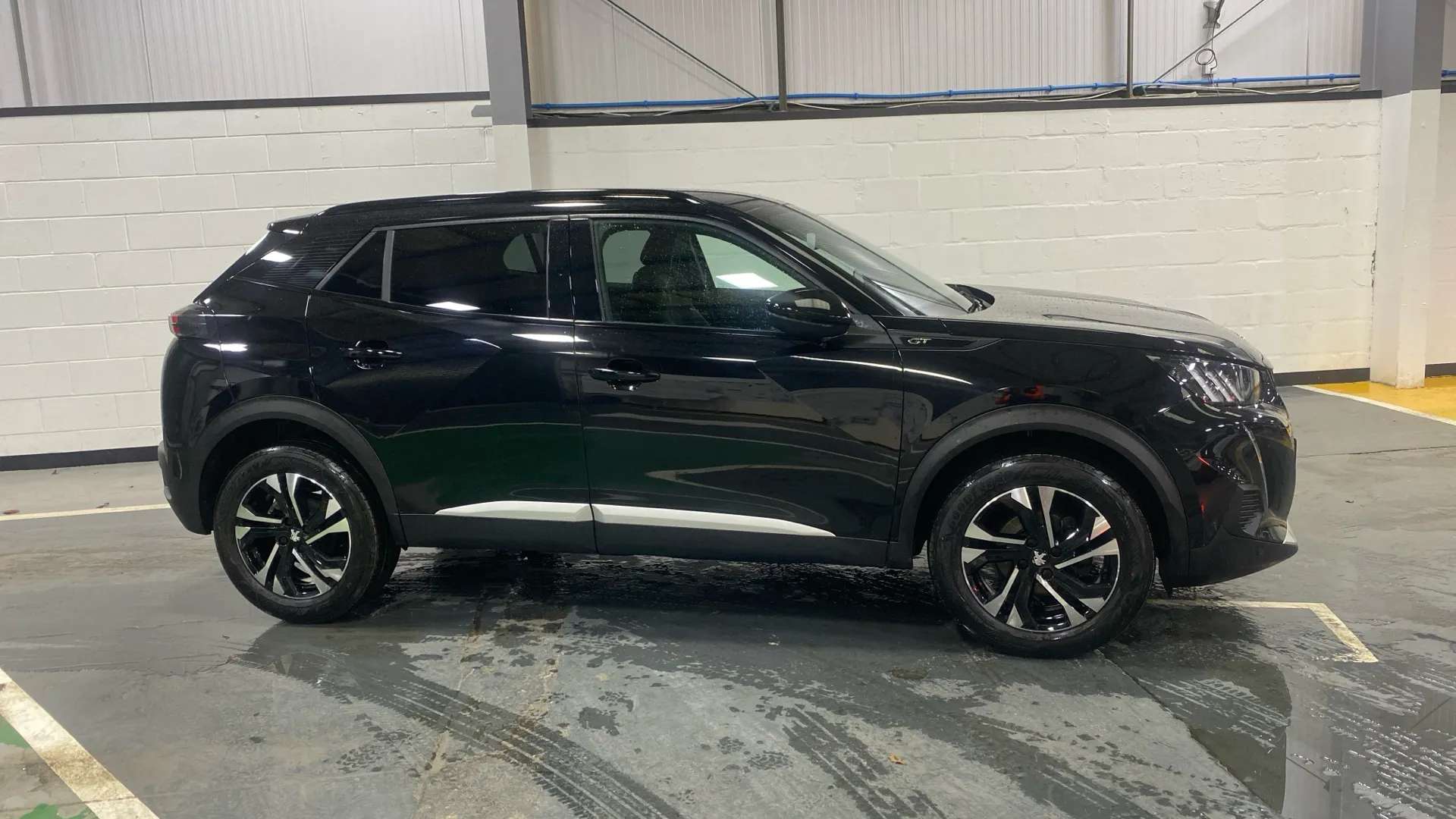 A 2022 PEUGEOT 2008 1.2 PureTech 130 GT A 2022 PEUGEOT 2008 1.2 PureTech 130 GT