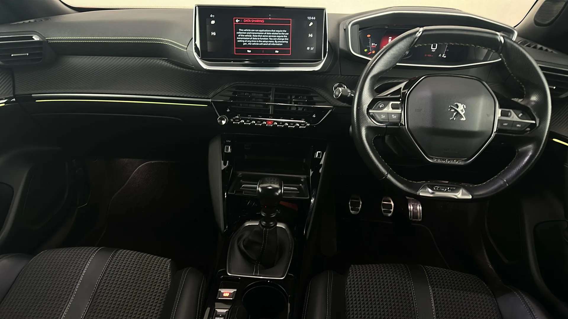 2021 PEUGEOT 2008 2021 PEUGEOT 2008