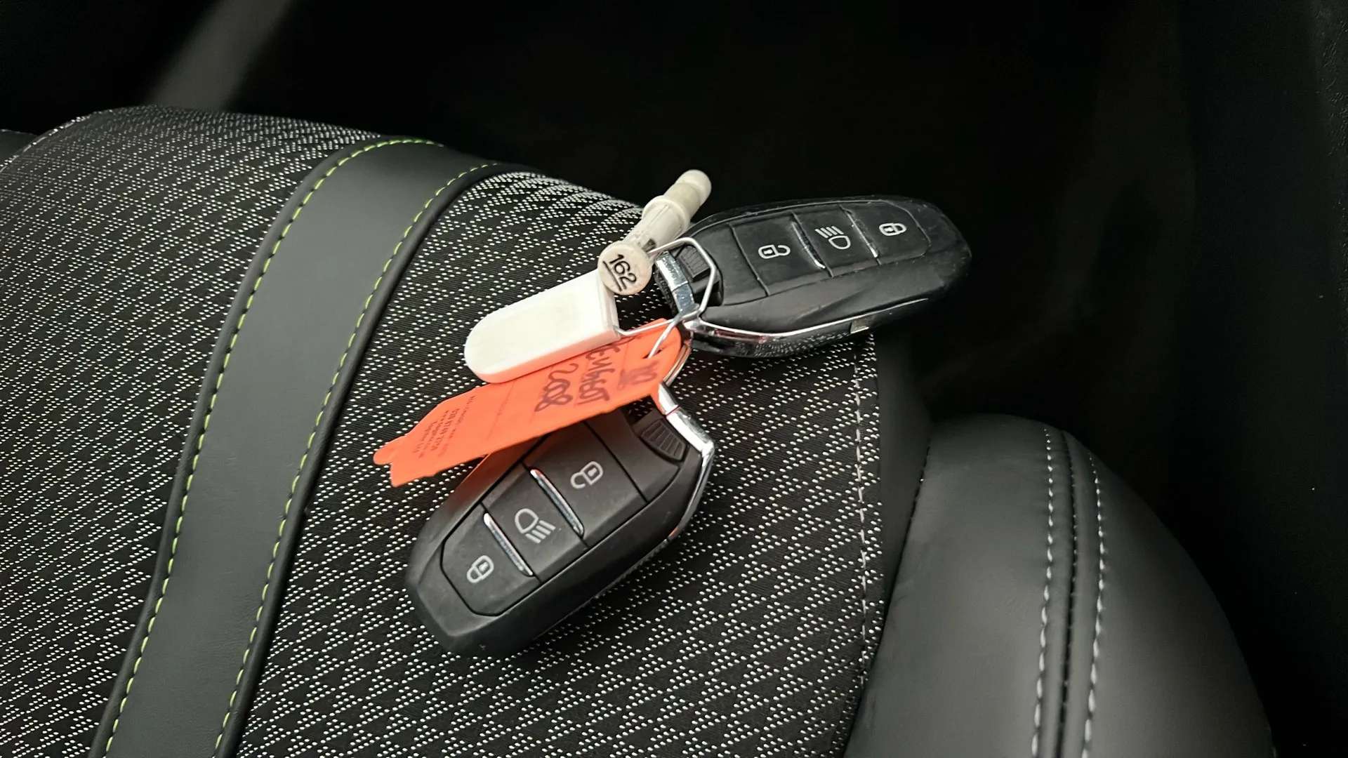 2022 PEUGEOT 2008 2022 PEUGEOT 2008