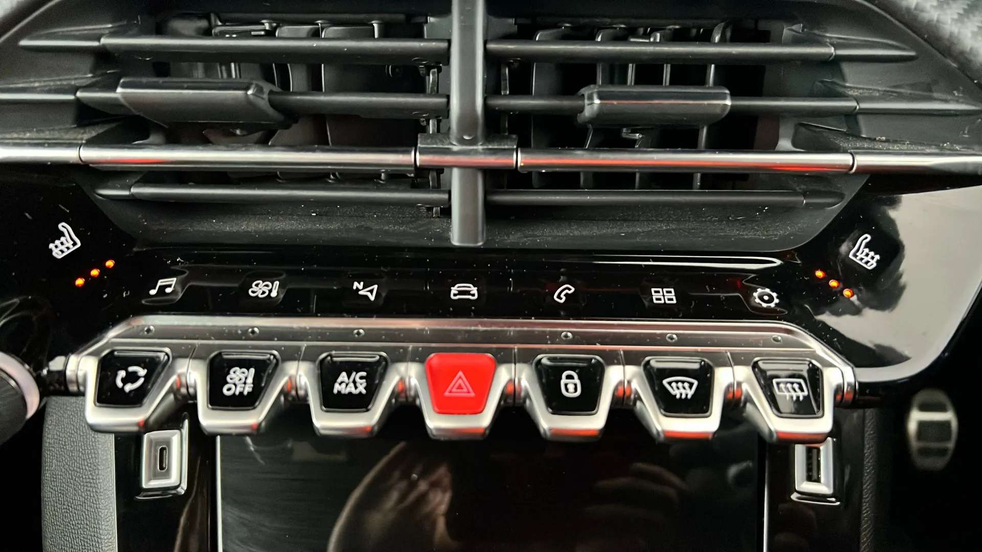 2022 PEUGEOT 2008 2022 PEUGEOT 2008