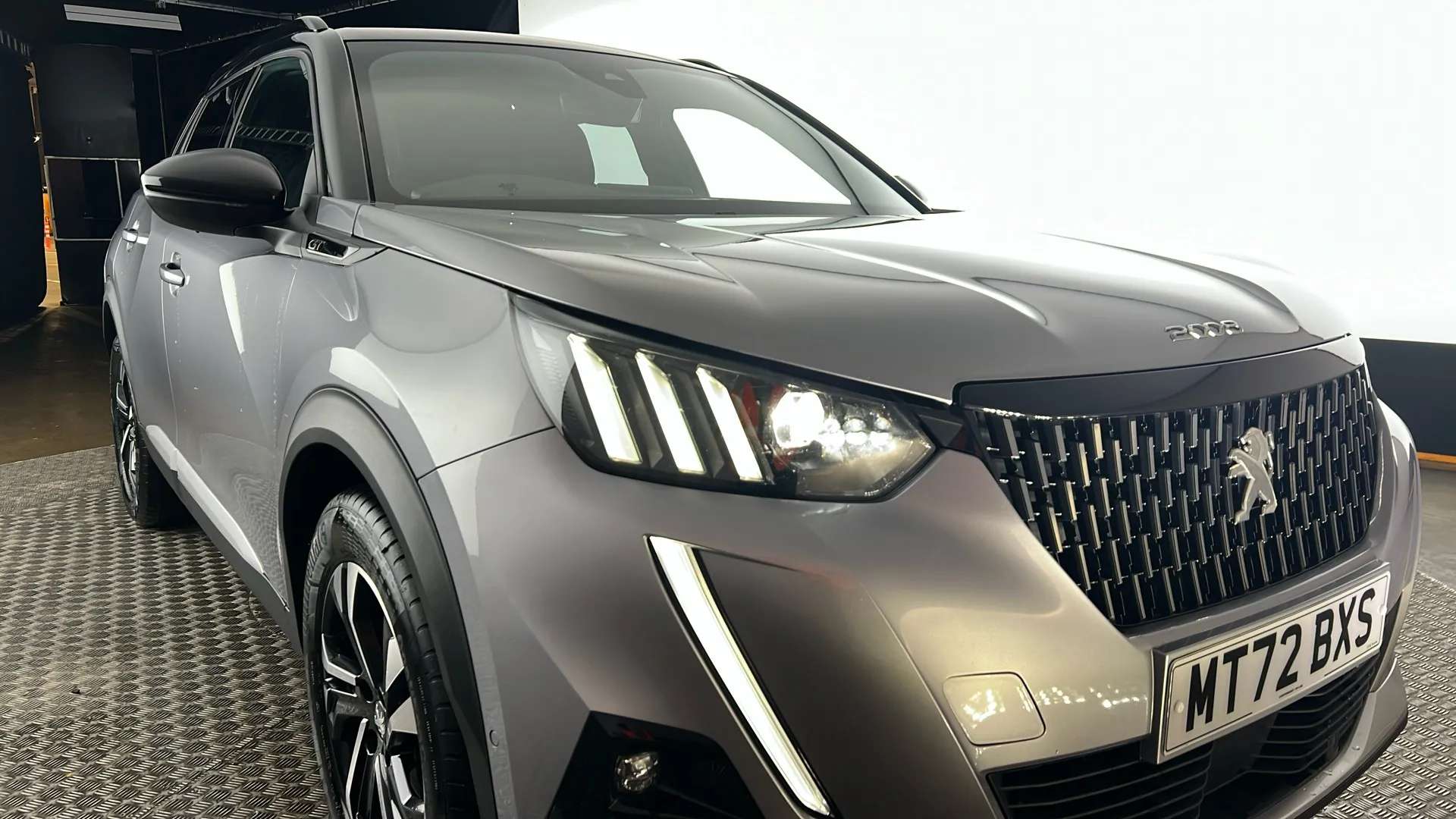 2022 PEUGEOT 2008 2022 PEUGEOT 2008