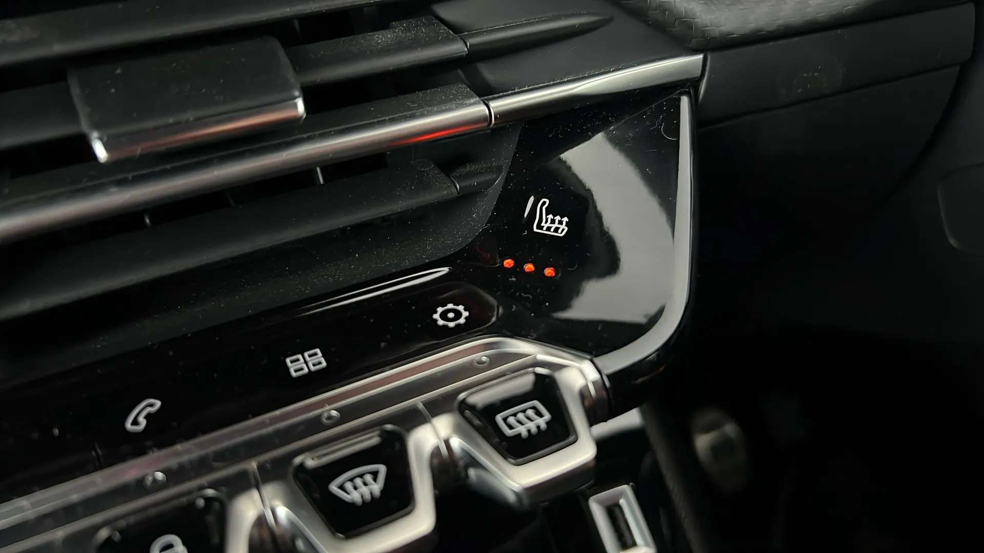 2022 PEUGEOT 2008 2022 PEUGEOT 2008