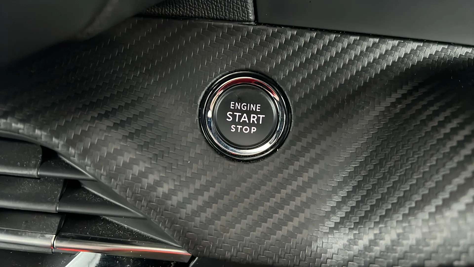 2022 PEUGEOT 2008 2022 PEUGEOT 2008