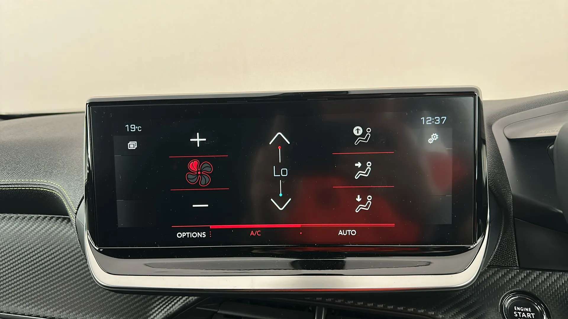 2021 PEUGEOT 2008 2021 PEUGEOT 2008