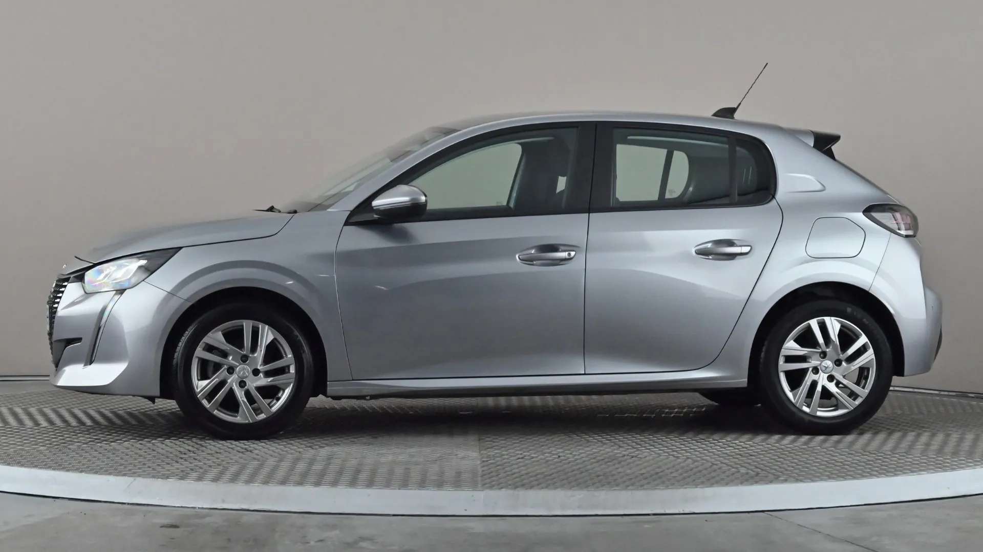 A 2020 PEUGEOT 208 1.2 PureTech Active A 2020 PEUGEOT 208 1.2 PureTech Active