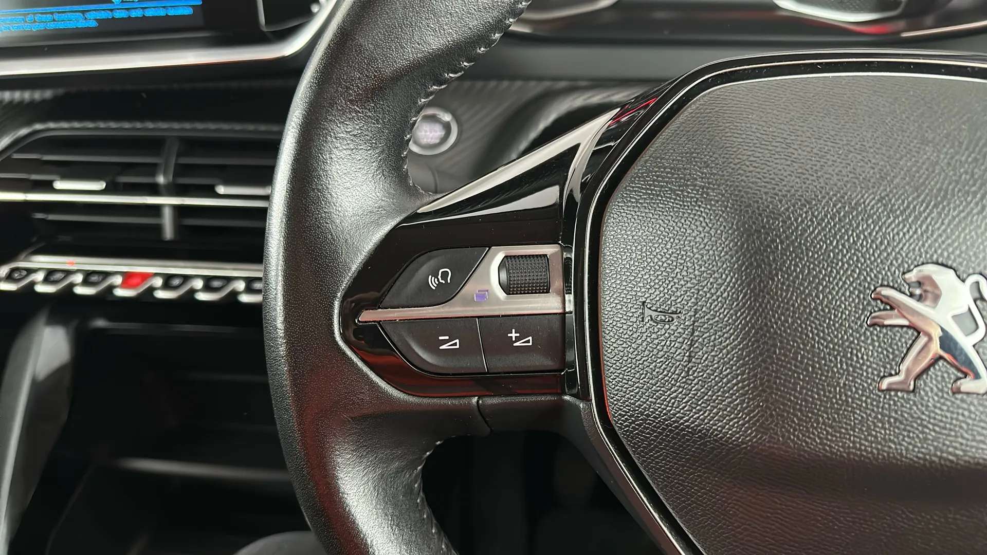 2020 PEUGEOT 208 2020 PEUGEOT 208