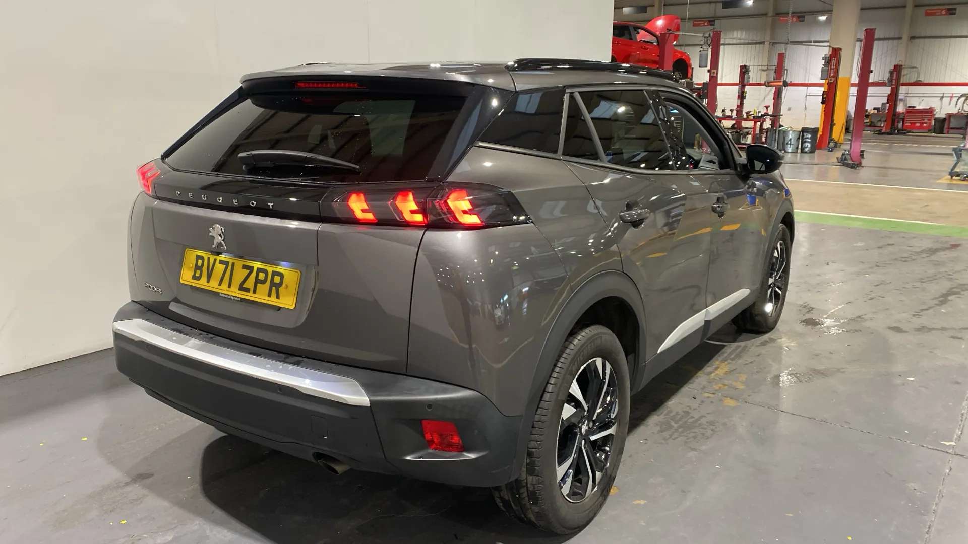 A 2021 PEUGEOT 2008 1.2 PureTech Allure A 2021 PEUGEOT 2008 1.2 PureTech Allure