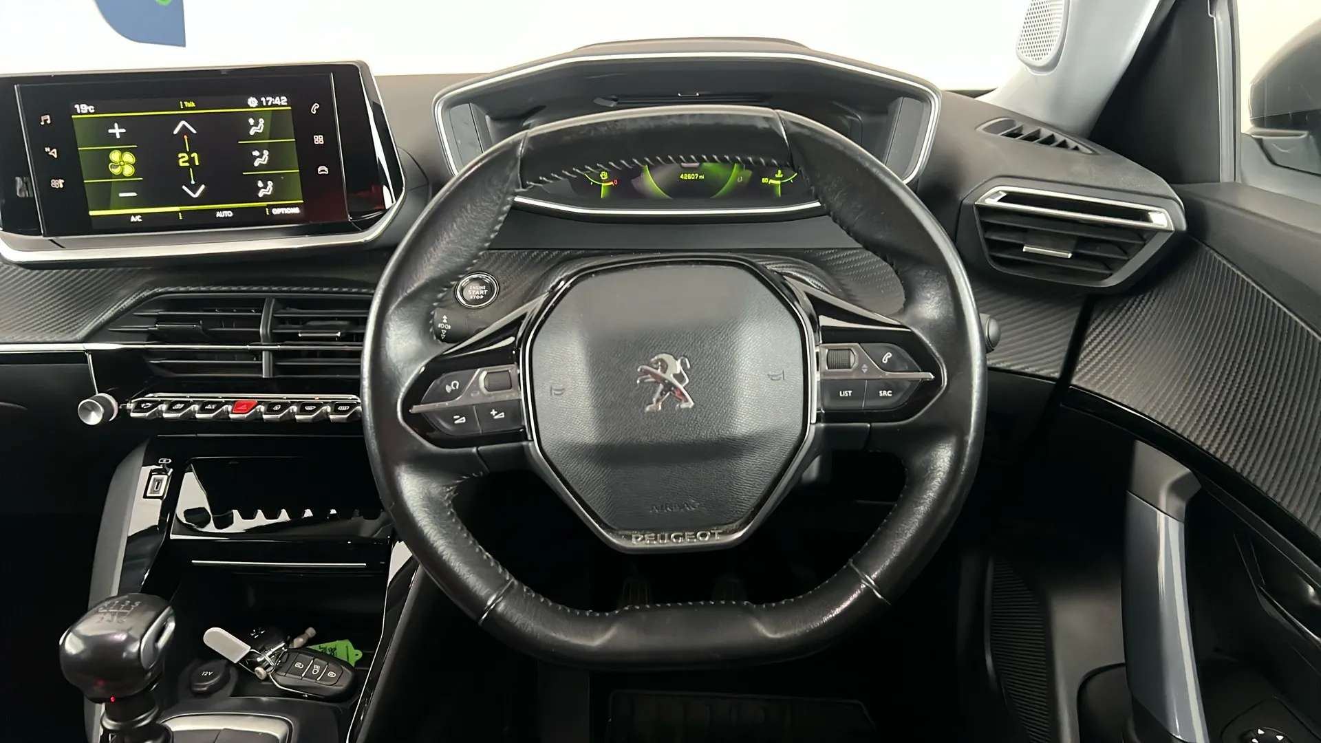 2020 PEUGEOT 2008 2020 PEUGEOT 2008