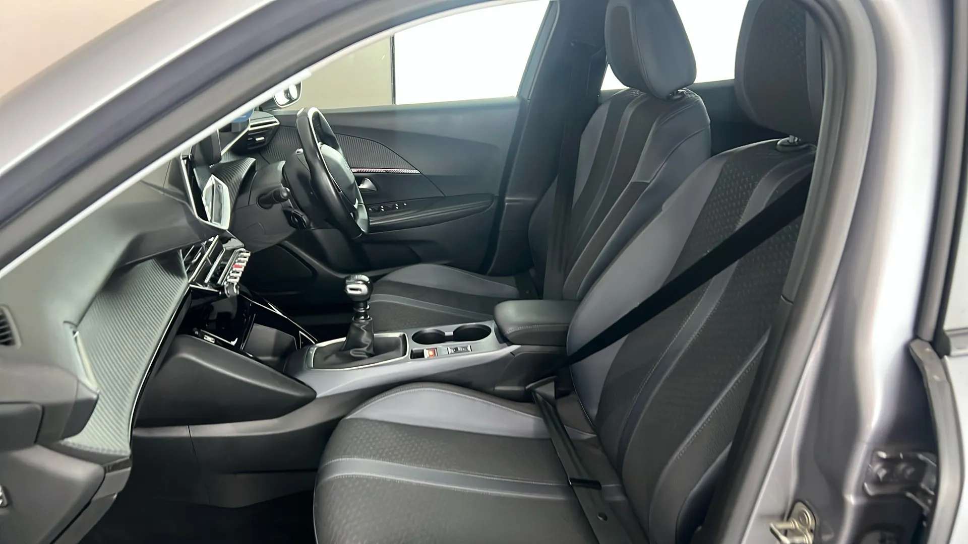 2020 PEUGEOT 2008 2020 PEUGEOT 2008