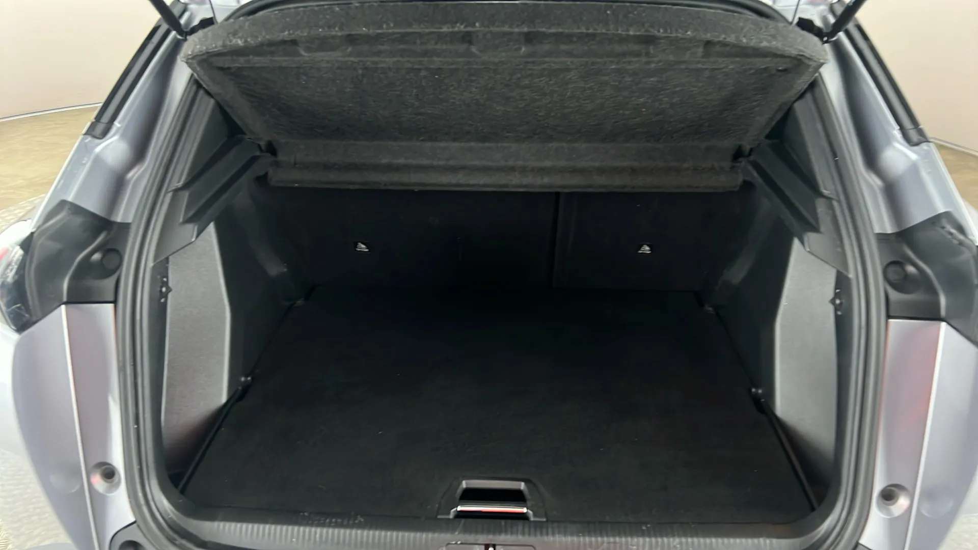 2020 PEUGEOT 2008 2020 PEUGEOT 2008