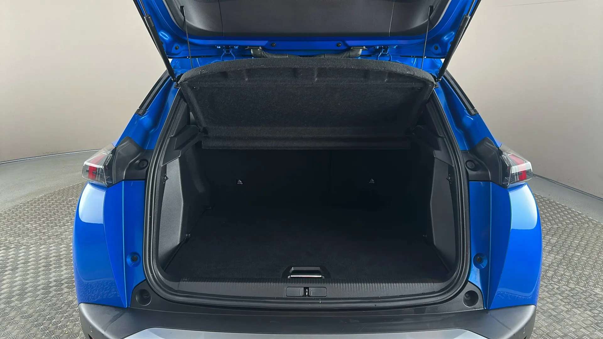 2021 PEUGEOT 2008 2021 PEUGEOT 2008