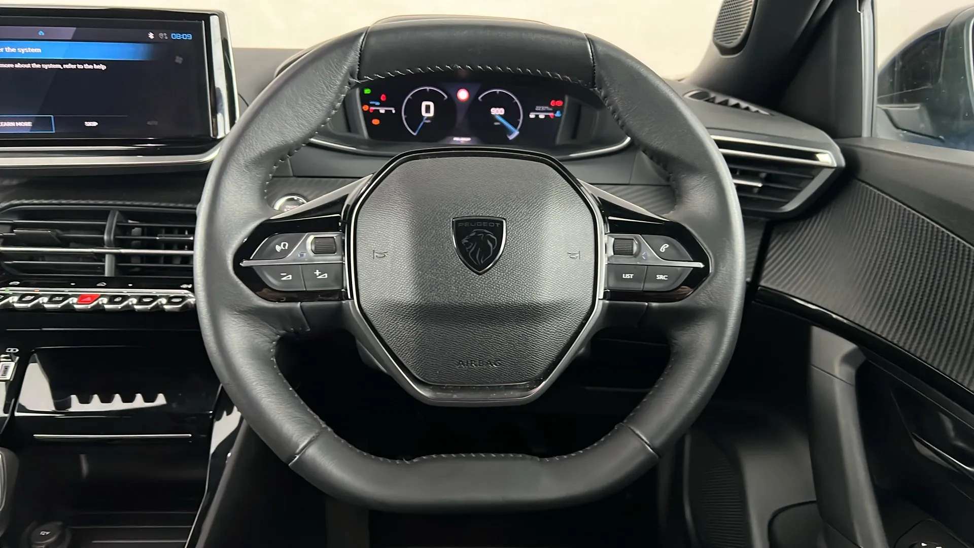 2024 PEUGEOT 2008 2024 PEUGEOT 2008