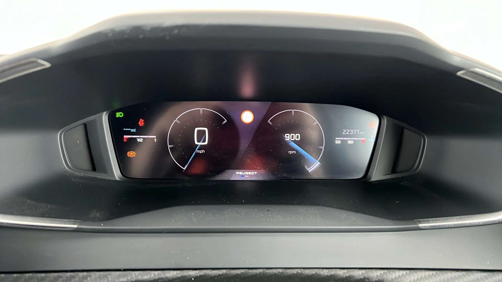 2024 PEUGEOT 2008 2024 PEUGEOT 2008