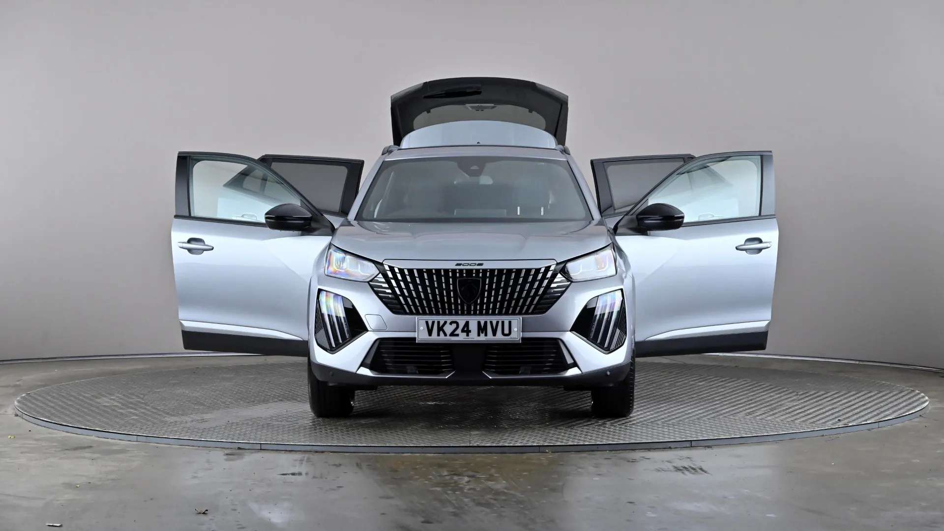 2024 PEUGEOT 2008 2024 PEUGEOT 2008