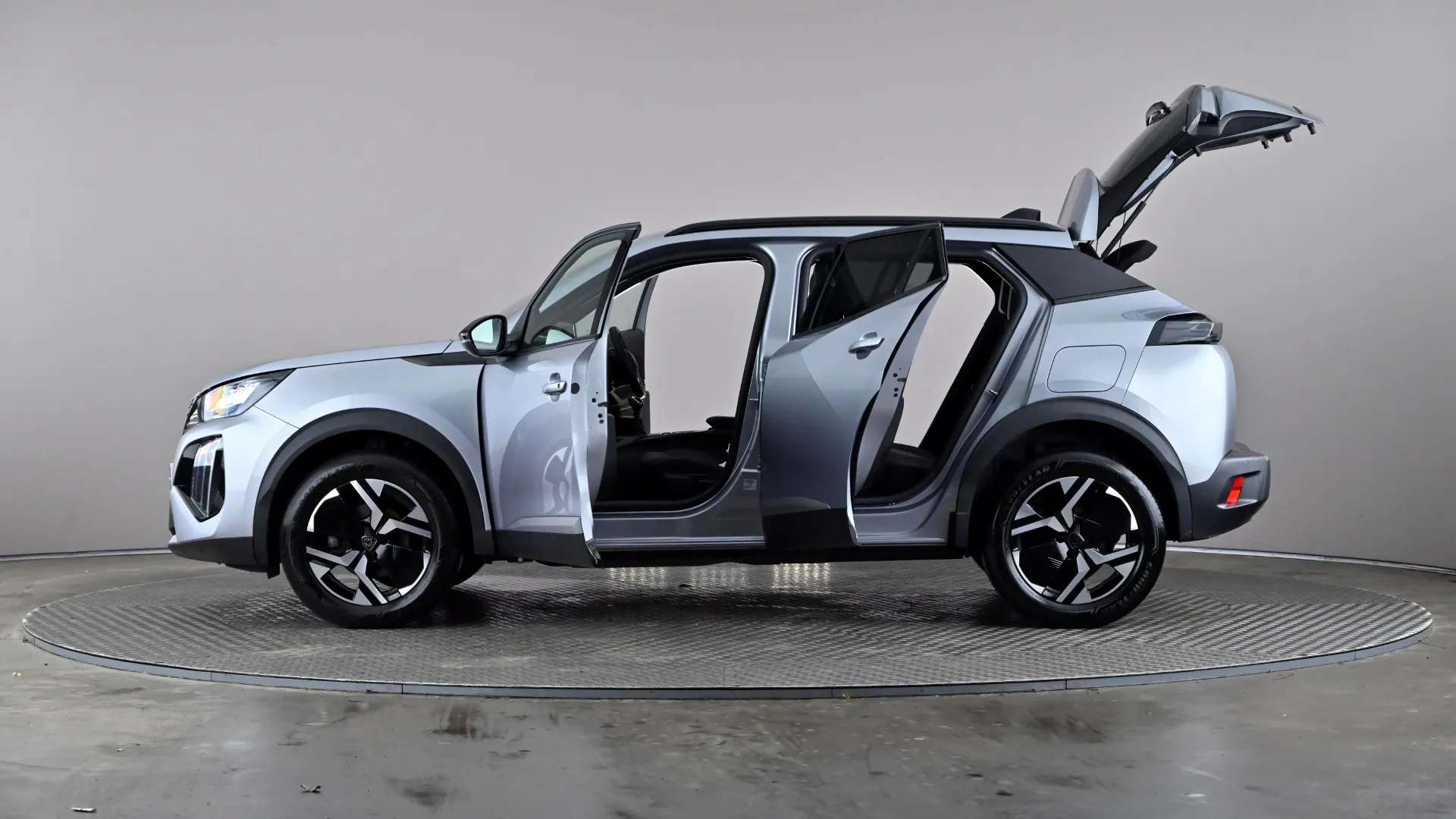 2024 PEUGEOT 2008 2024 PEUGEOT 2008