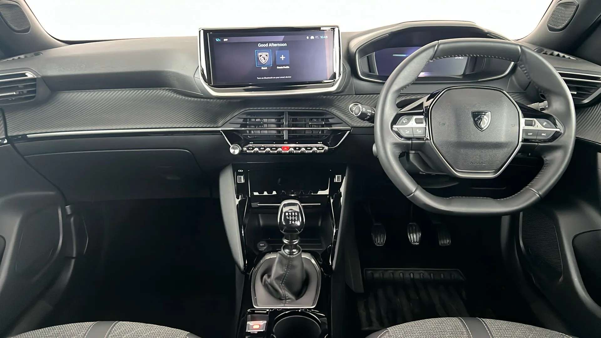 2024 PEUGEOT 2008 2024 PEUGEOT 2008