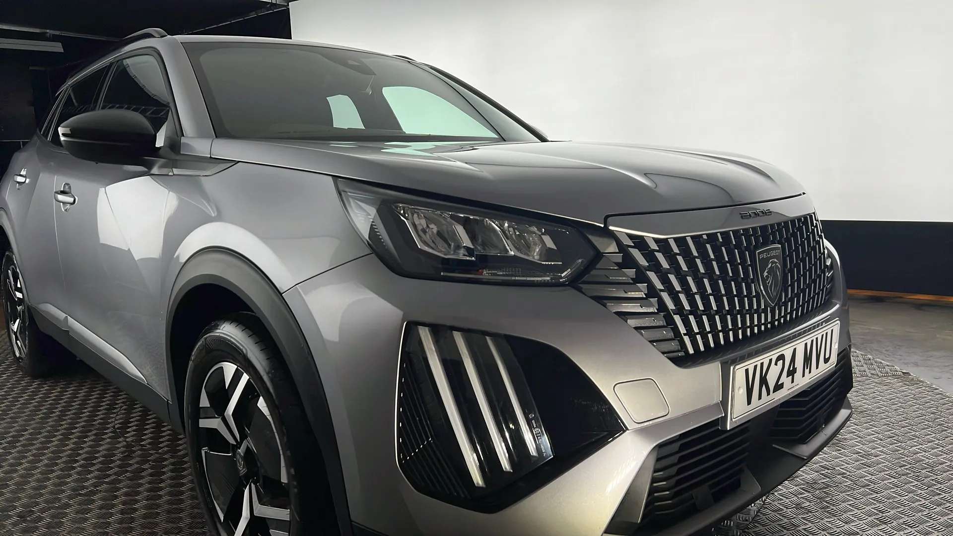 2024 PEUGEOT 2008 2024 PEUGEOT 2008