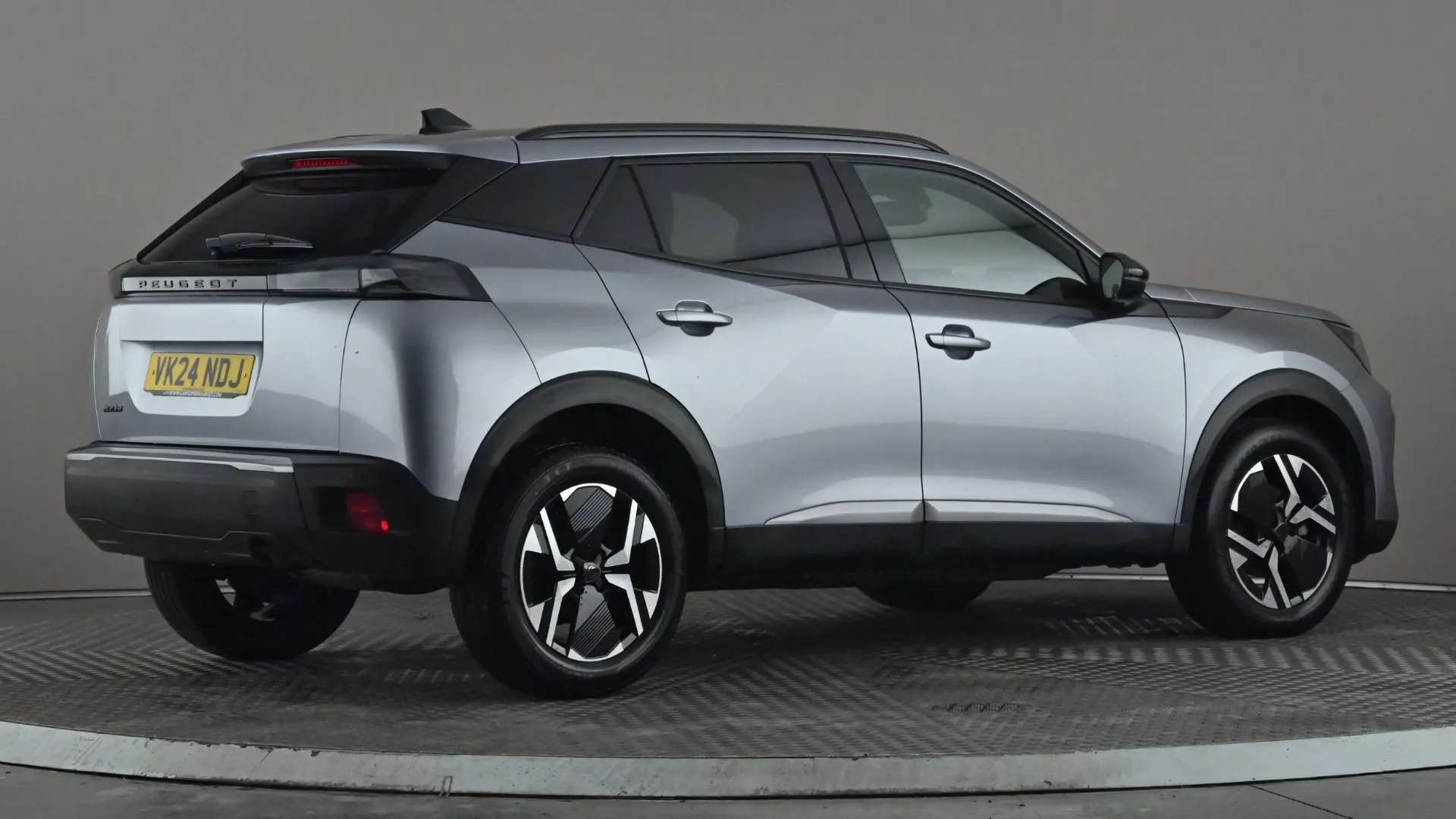 2024 PEUGEOT 2008 2024 PEUGEOT 2008