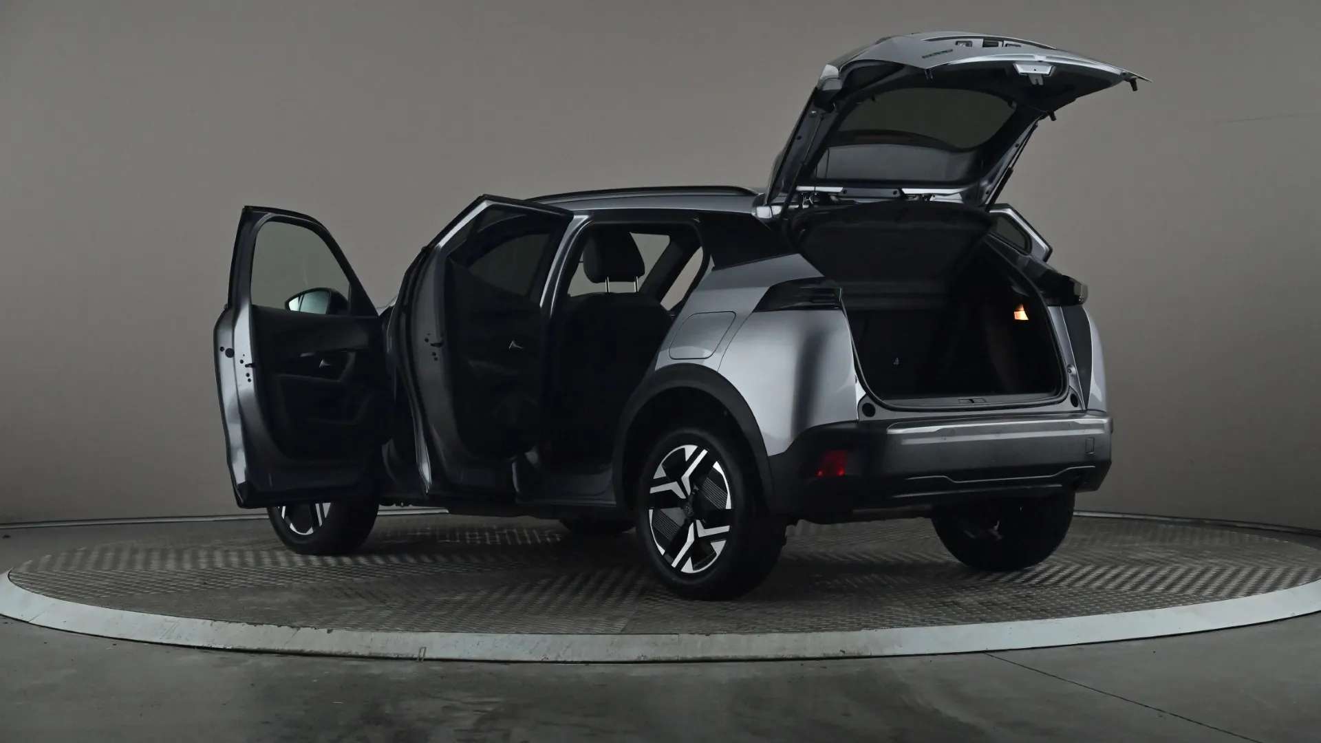 2024 PEUGEOT 2008 2024 PEUGEOT 2008