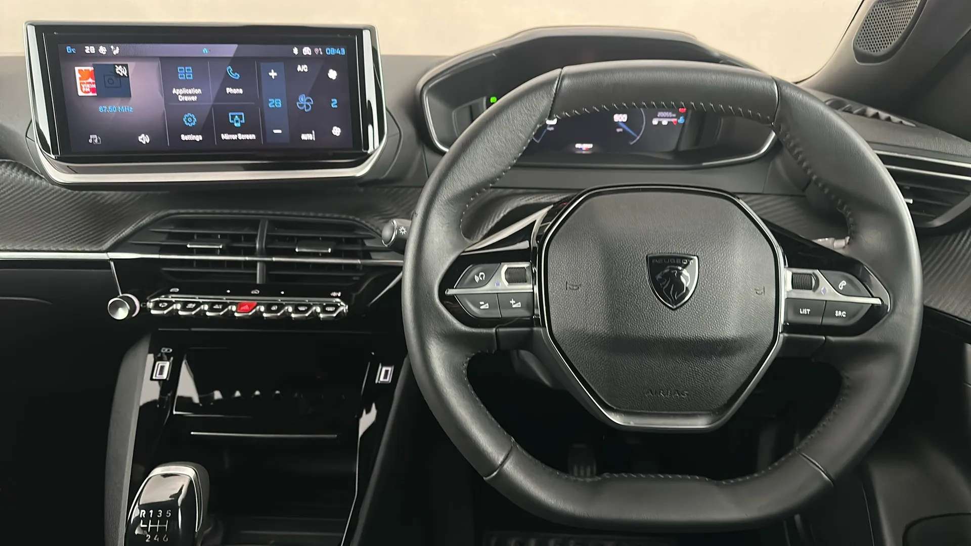 2024 PEUGEOT 2008 2024 PEUGEOT 2008