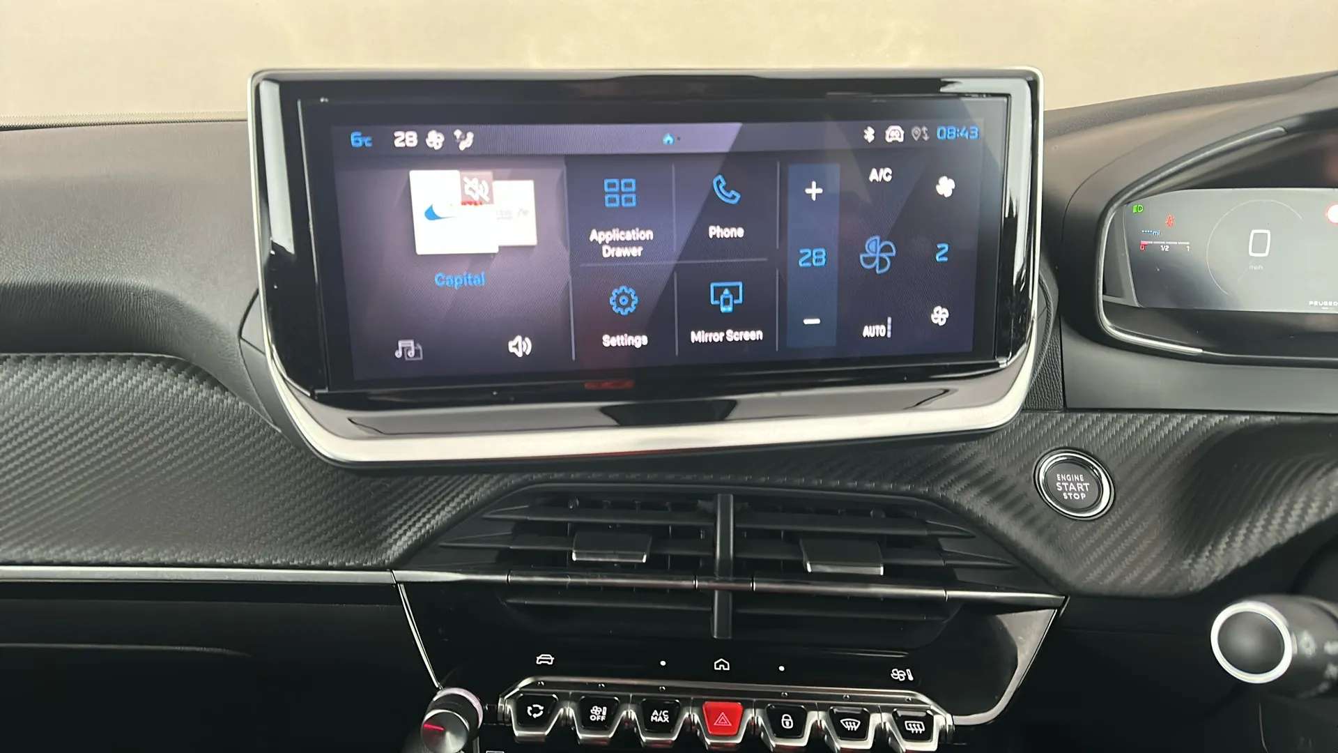 2024 PEUGEOT 2008 2024 PEUGEOT 2008