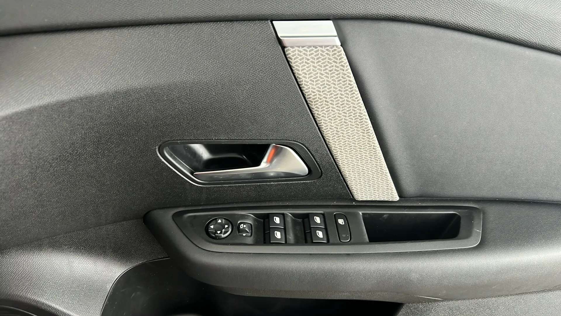 2024 CITROEN C4 2024 CITROEN C4