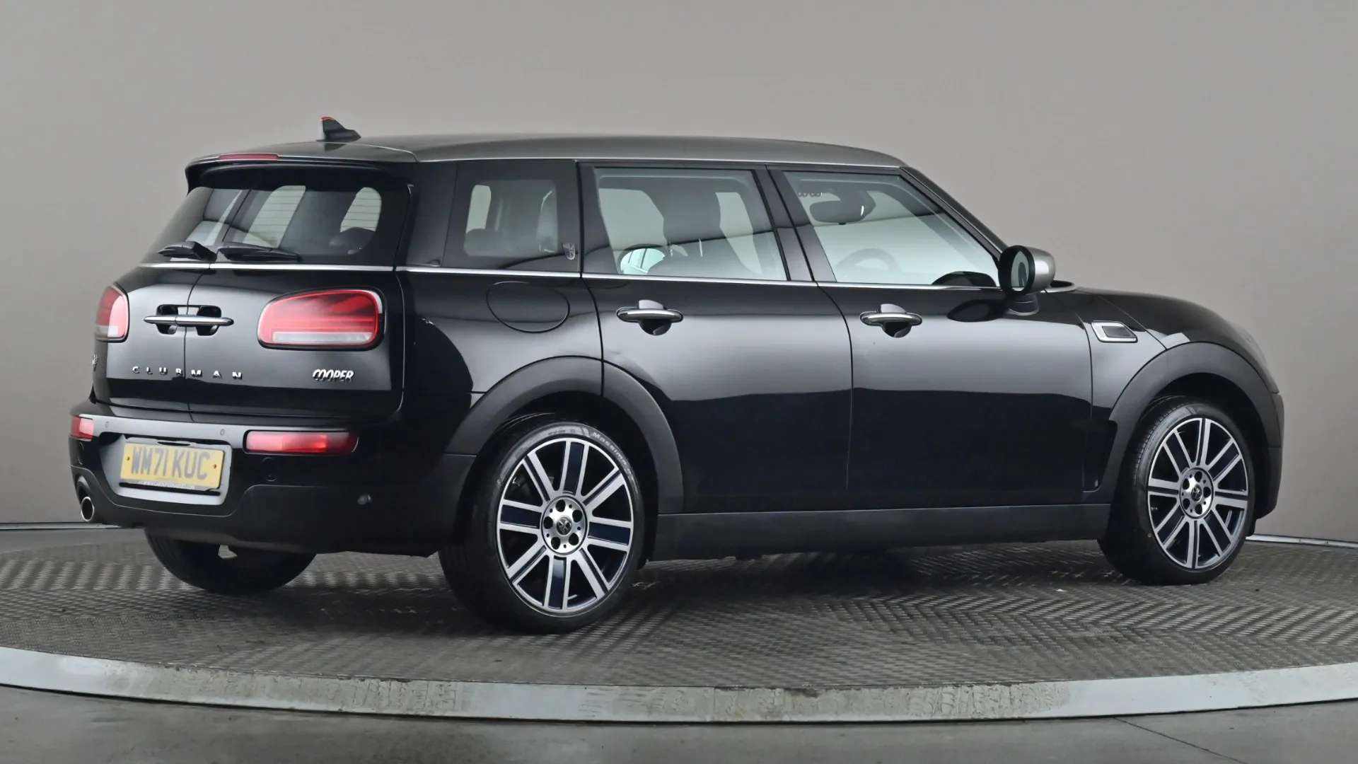 2022 MINI CLUBMAN 2022 MINI CLUBMAN