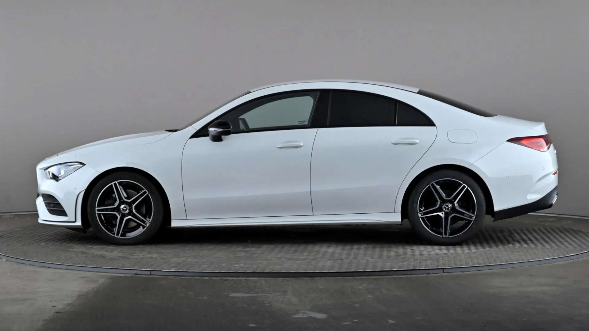A 2022 MERCEDES-BENZ CLA CLASS CLA 220d AMG Line Executive Tip Auto A 2022 MERCEDES-BENZ CLA CLASS CLA 220d AMG Line Executive Tip Auto